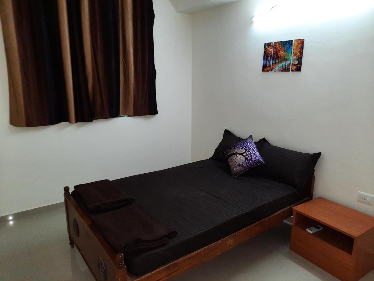 Apartament Royale Gardenia Chennai Zewnętrze zdjęcie